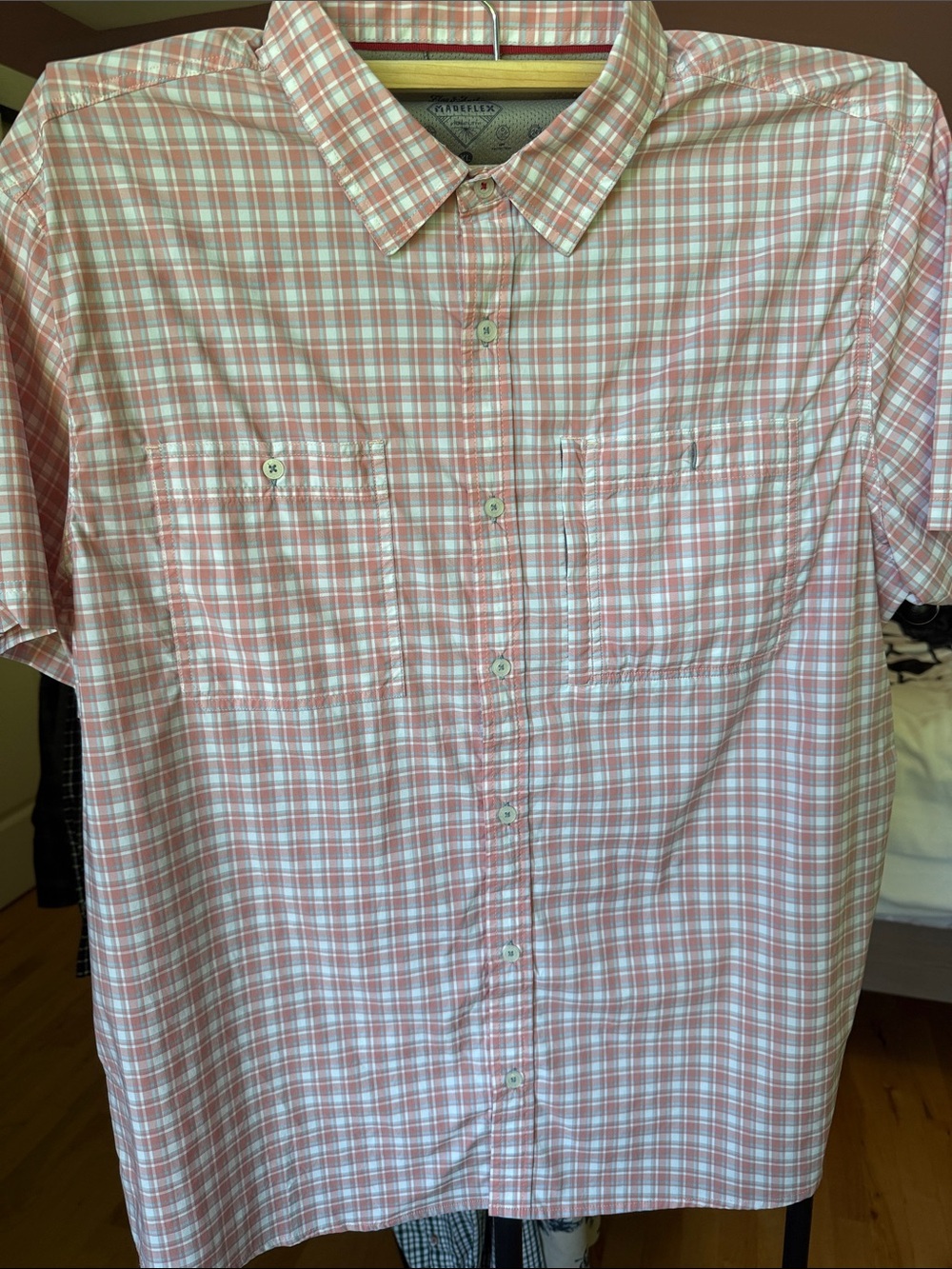 Light Pink Plaid Short-Sleeve Button-Down Shirt